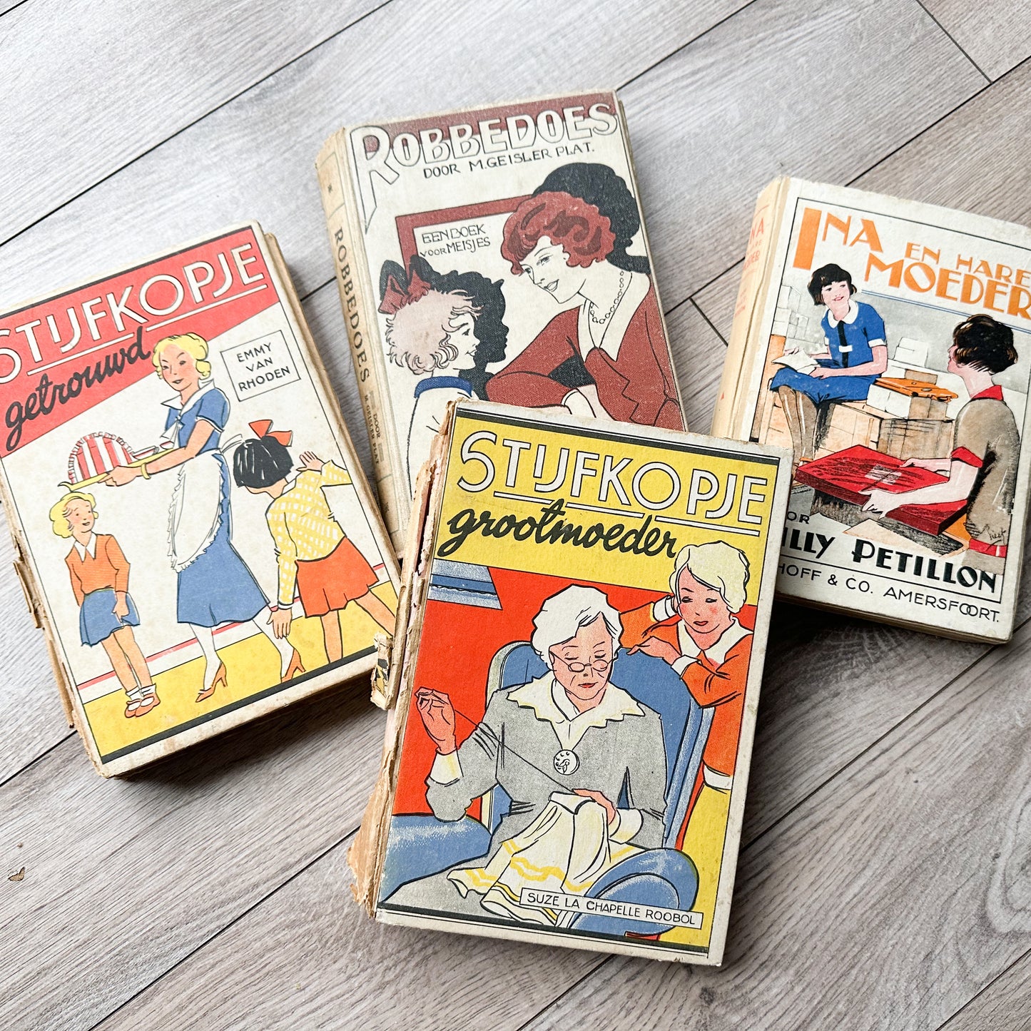 Set of Vintage Foreign Language Books