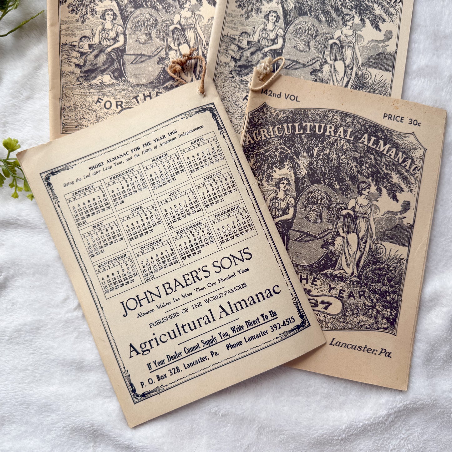 Vintage Almanac Set