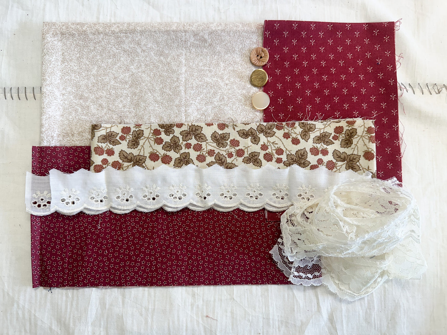 Coordinated Fabric and Button Set