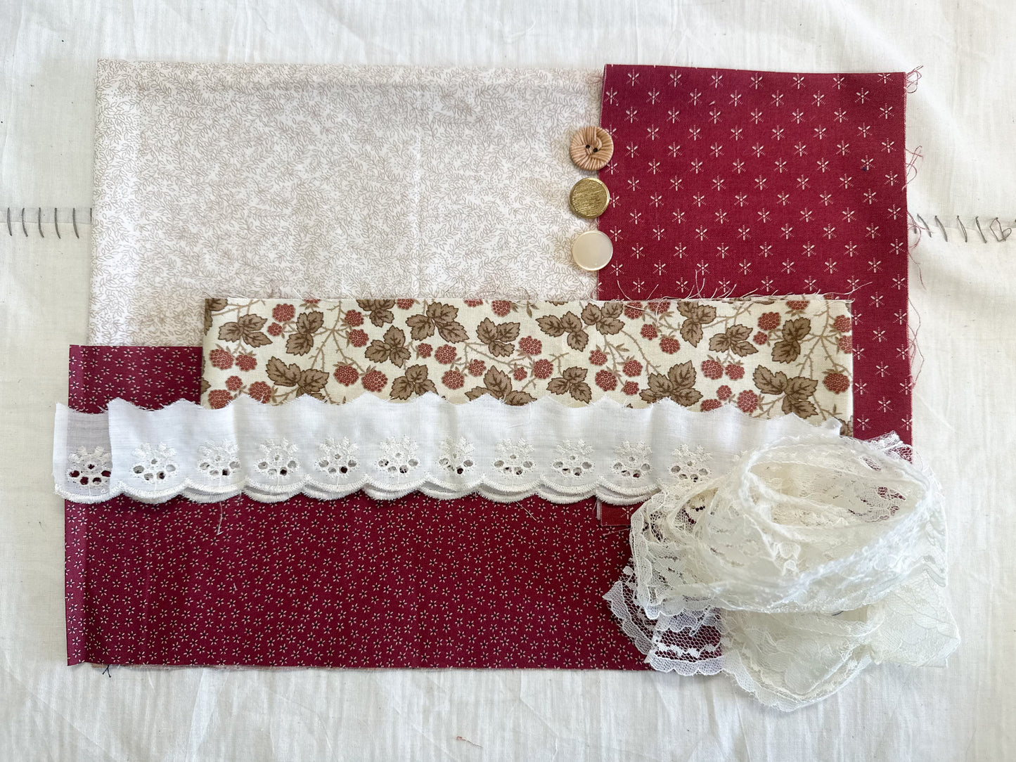 Coordinated Fabric and Button Set